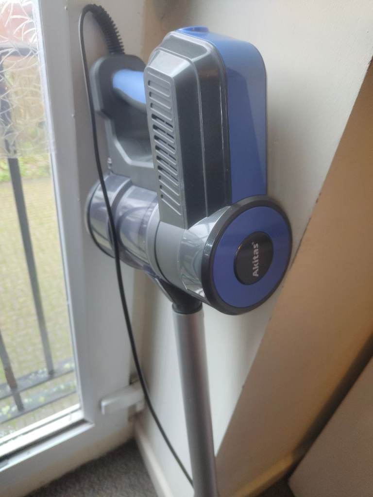 Akitas S12 Corded Bagless Vacuum Cleaner 2 in