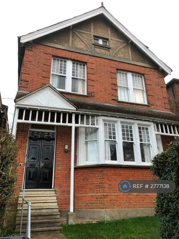 2 bedroom flat in Cranes Park Avenue, Surbiton, KT5 (2 bed) (#2777138)