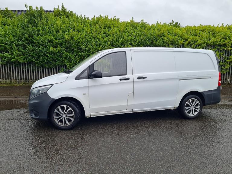 No Vat Totally Outstanding 2015 Mercedes Benz Vito 112 Cdi Diesel 1598cc Three Front Seats  