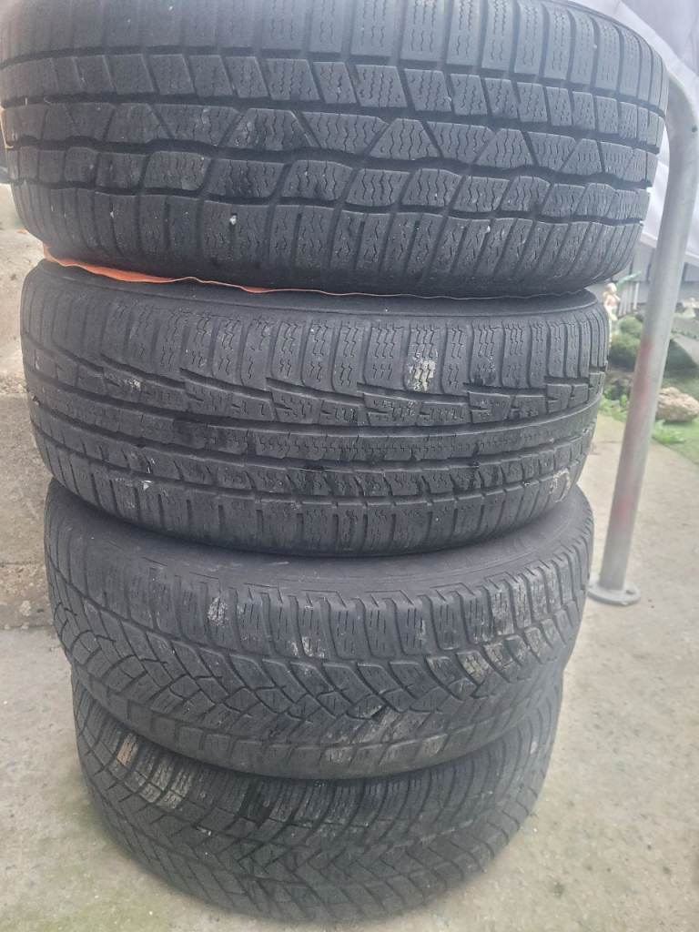 4 stud alloy 205 50 r17 93v ford 