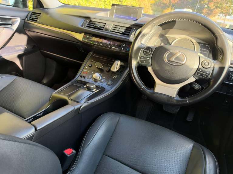 2018 Lexus CT 1.8 200h Luxury Hatchback 5dr Petrol Hybrid CVT Euro 6 (s/s) (136 ps) HATCHBACK Pet...