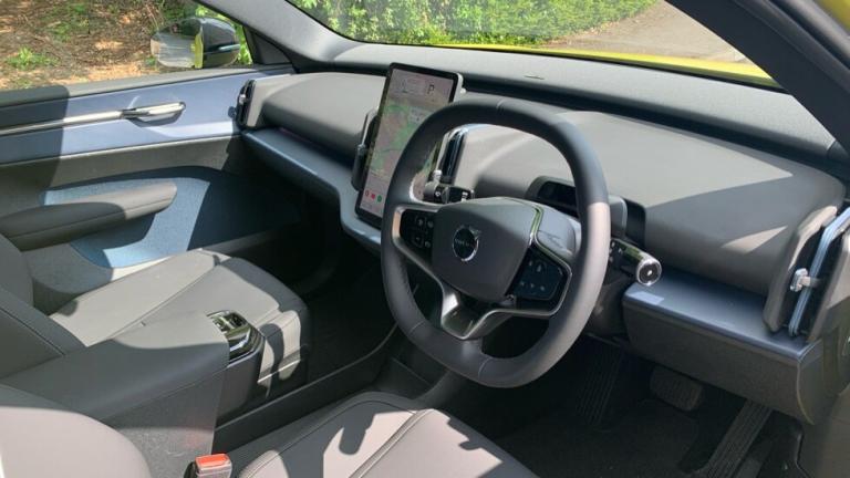 2025 Volvo EX30 Ultra, Single Motor Extended Range, Electric Estate Electric Automatic