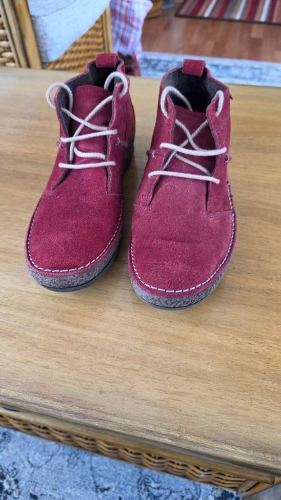 Red Suede Ankle Boots with White Laces by Camel Active – Good Condition size 6.5