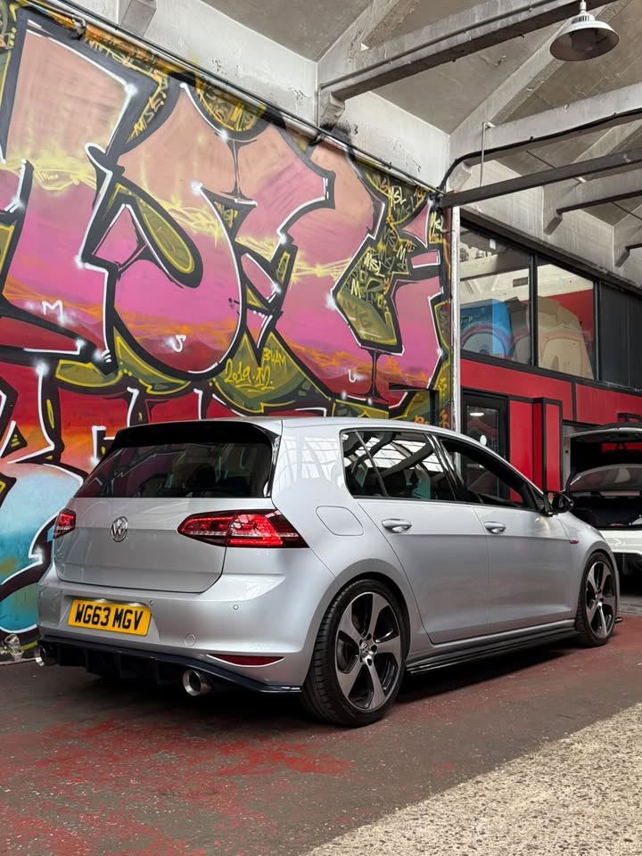 Volkswagen, GOLF, Hatchback, 2013, Semi-Auto, 1984 (cc), 5 doors