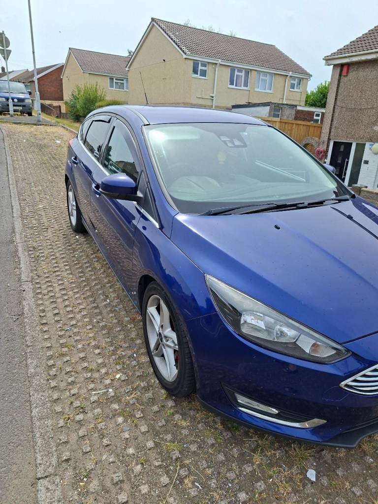  FORD Focus 1.5 EcoBoost Titanium 2016 Long MOTApril 2027 Triming belt replacement at 134,655 miles