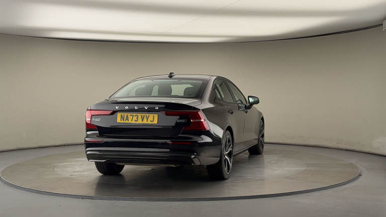 2023 Volvo S60 Plus Dark B5 (250 hp) Saloon Petrol/Electric Hybrid Automatic
