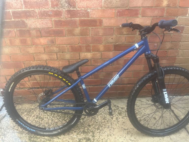 Dmr sect pro dirt jump bike (needs new innertubes)