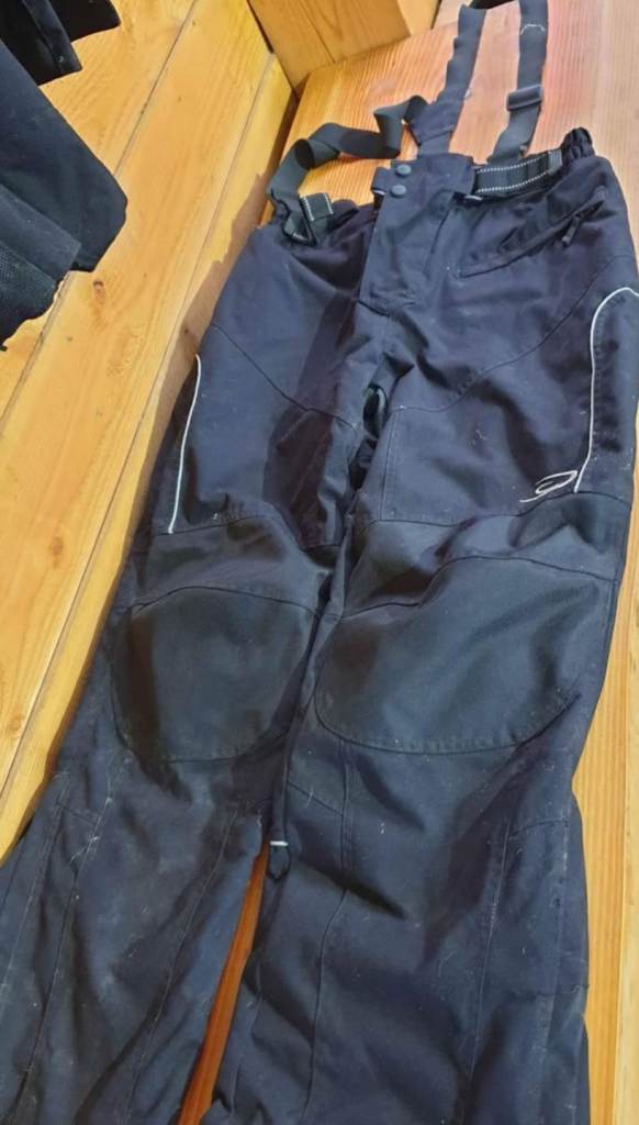 Motocycle jacket snd bib trousers 