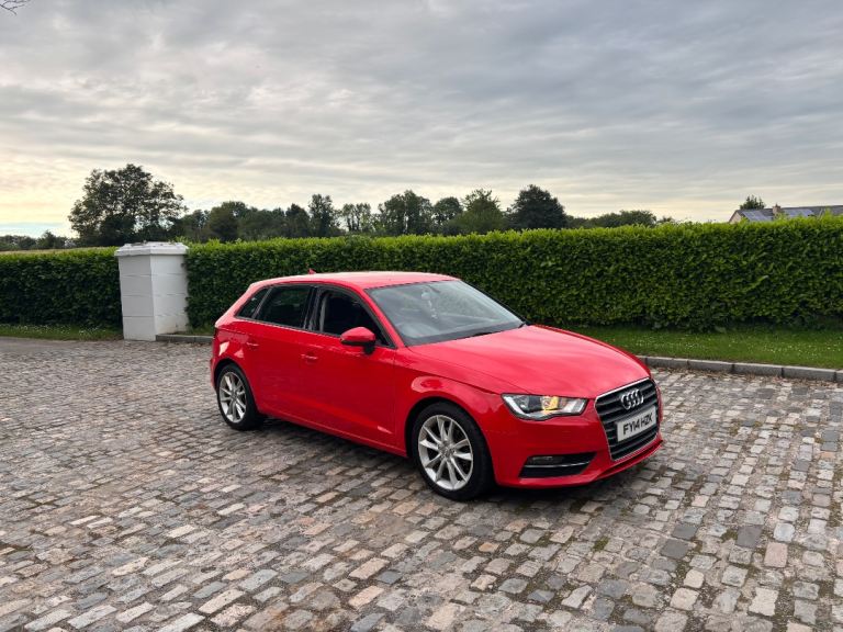 Audi, A3, Hatchback, 2014, Manual, 1598 (cc), 5 doors