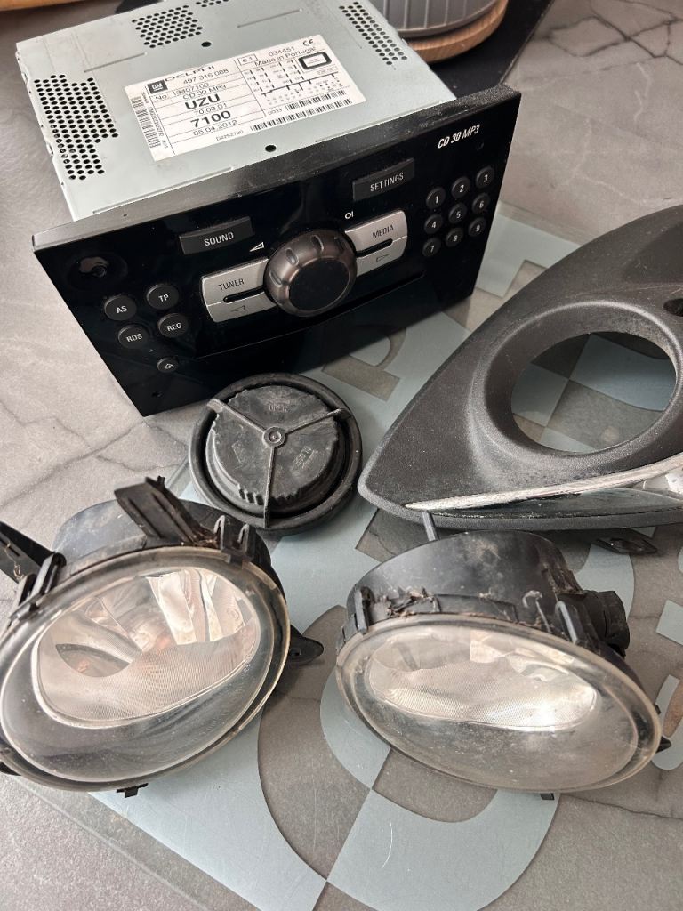 Vauxhall Corsa parts 