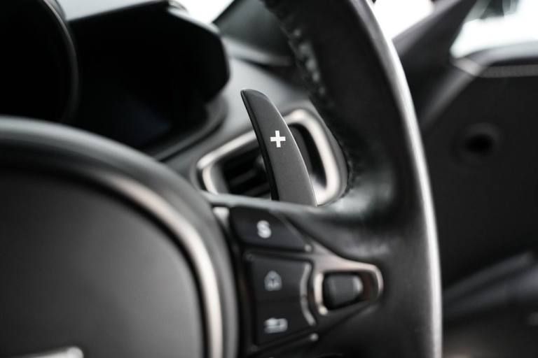 2018 Aston Martin Vantage 4.0 V8 Coupe 2dr Petrol Auto Euro 6 (510 ps) Coupe Petrol Automatic