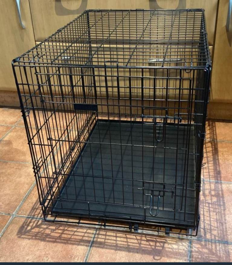 Dog crate 
