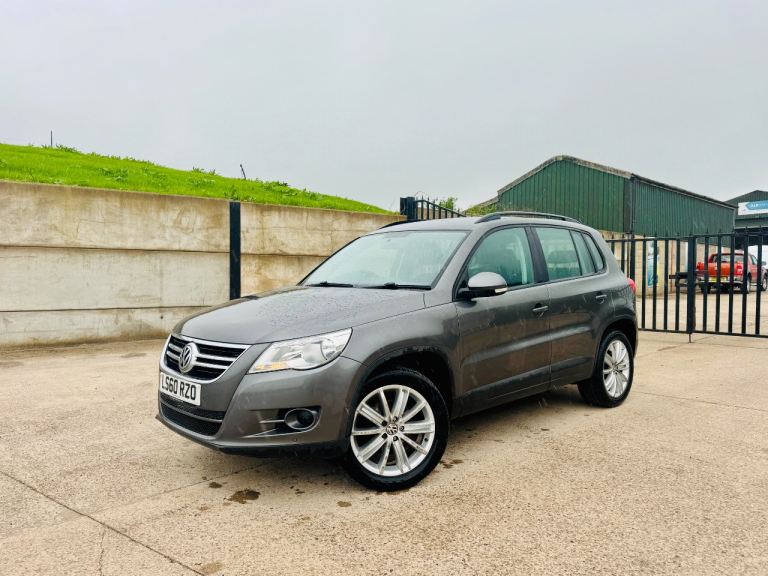 Volkswagen, TIGUAN, Estate, 2010, Manual, 1968 (cc), 5 doors