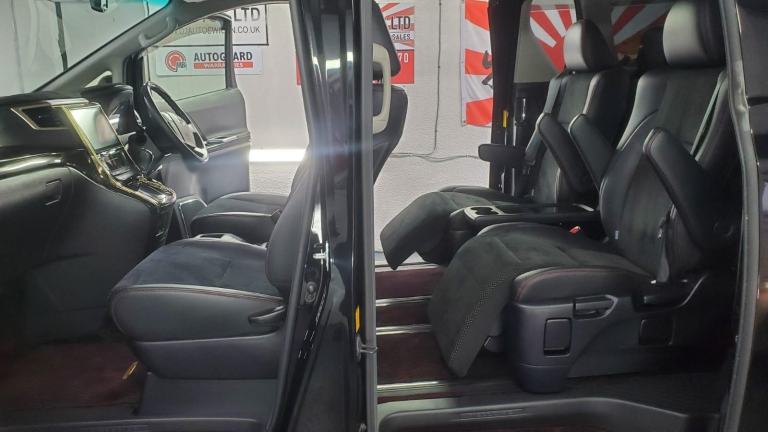  Toyota vellfire golden eyes II 3.5cc auto sunroofs 7 seats only 39k miles 2014