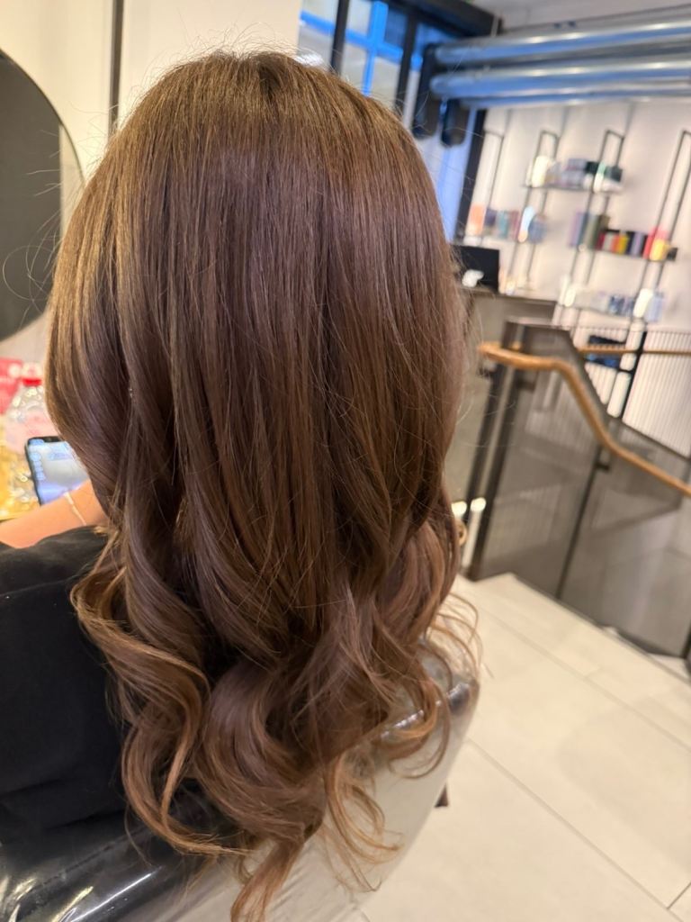one length cut and blowdry model needed