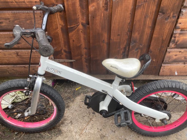 BUTTONS Kids Bike - White with Pink Wheels, Good Condition