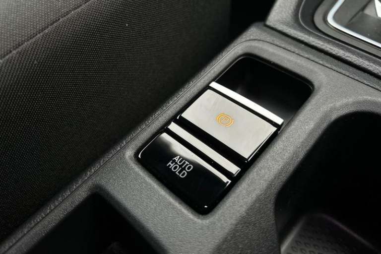 2025 Ford Transit Connect 250 Trend AUTO L2 LWB 1.5 EcoBoost PHEV 150ps, SAT NAV, REAR PARKING SE...