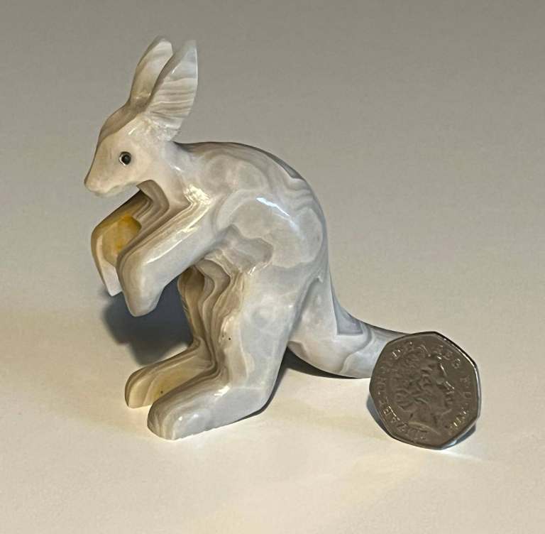 Marble / Oynx kangaroo 