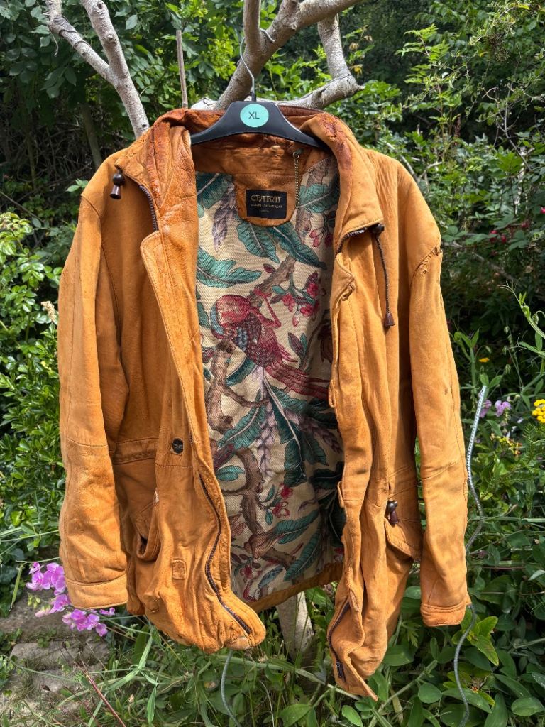 (JULY PRICE: £10 OFF) Vintage Men’s Leather / Suede Jacket – Custom Floral Lining – Size XL