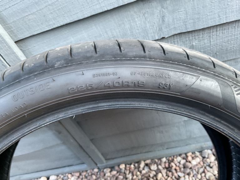 GOODYEAR BMW STAR RATED TYRE 