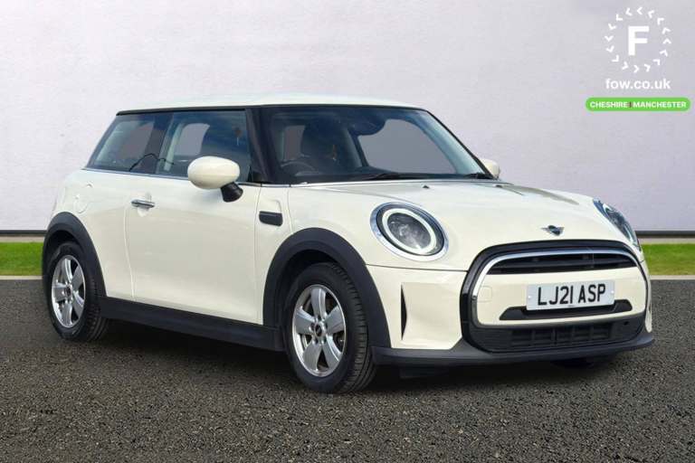 2021 MINI Hatch 1.5 Cooper Classic 3dr [Comfort/Nav Pack] Hatchback PETROL Manual