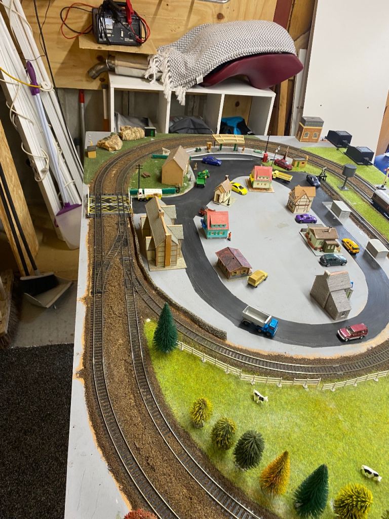Train layout 4ftx6ft