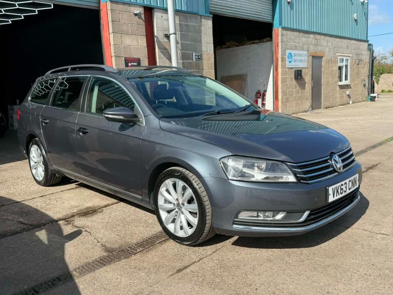 2013 Volkswagen Passat 2.0 TDI Bluemotion Tech Highline 5dr ESTATE Diesel Manual