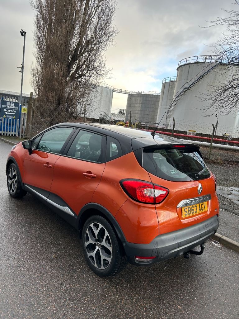 Renault, CAPTUR, Hatchback, 2014, Manual, 1461 (cc), 5 doors