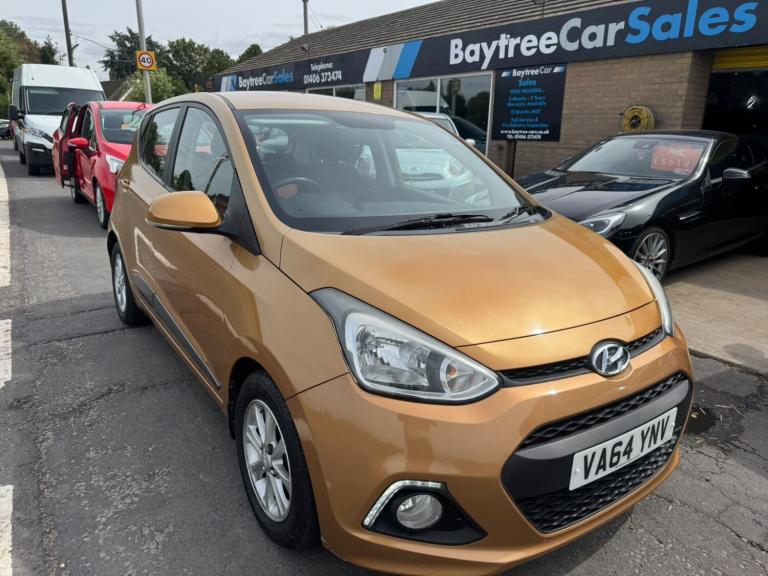 HYUNDAI I10 1.0 Premium Orange Manual Petrol 2015