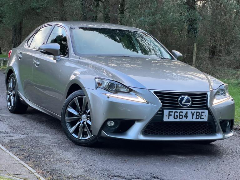2014 Lexus IS 2.5 300h Executive Edition E-CVT Euro 5 (s/s) 4dr SALOON Petrol/Electric Hybrid Aut...