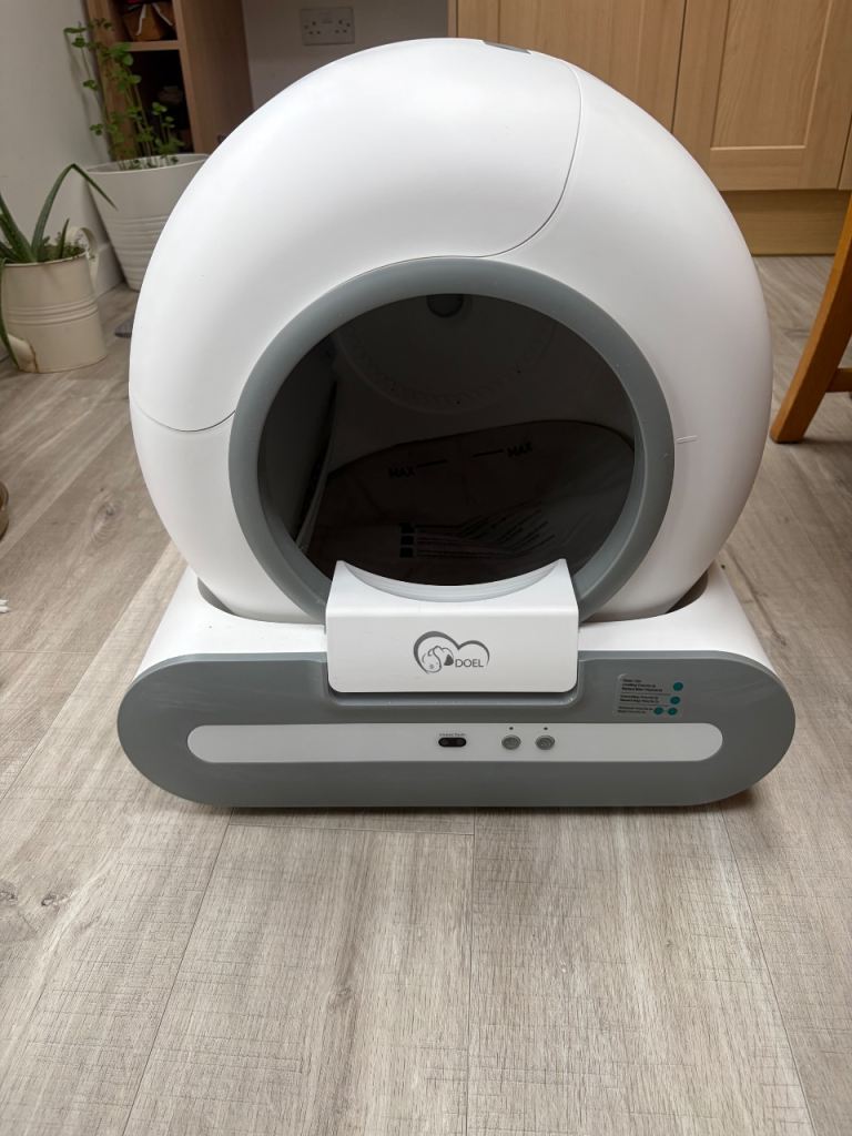 Doel automatic cat litter box 