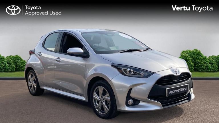 2024 Toyota Yaris 1.5 Hybrid Icon 5dr CVT Hybrid Hatchback Hatchback Hybrid Automatic