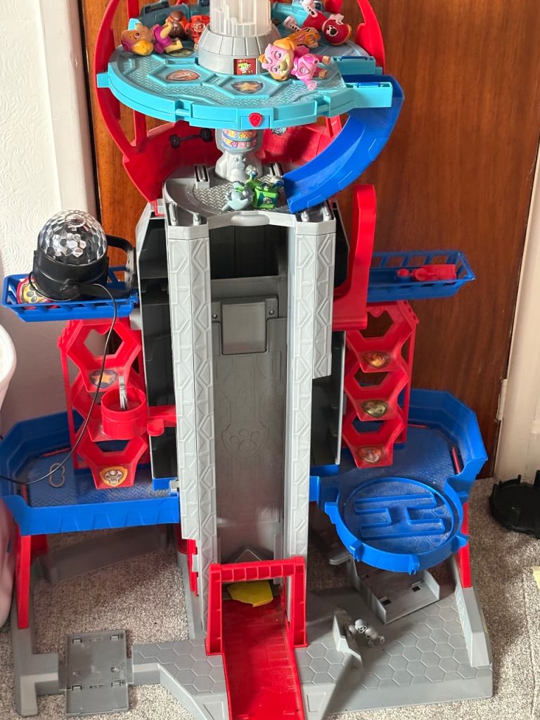 Paw patrol tower 