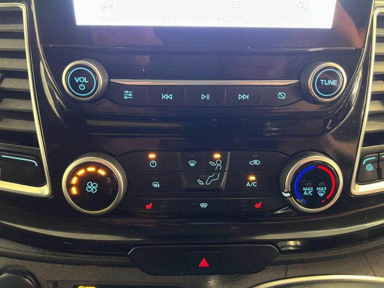 2022 Ford Transit Custom 2.0 EcoBlue 130ps Low Roof Limited Van PANEL VAN DIESEL Manual