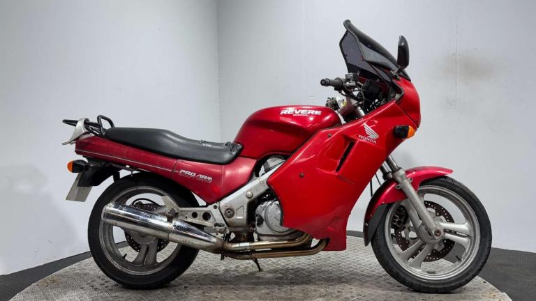 Honda NTV 1988 CLASSIC PROJECT BIKE SPARES OR REPAIR 600CC COMMUTER