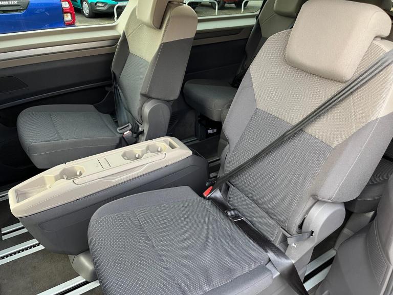 2023 Volkswagen Multivan 1.5 TSI Life 5dr LWB DSG MPV PETROL Automatic