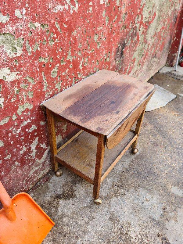 Trolley table