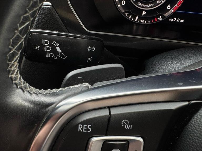 2017 Volkswagen Tiguan TDI R-Line SUV Diesel Automatic