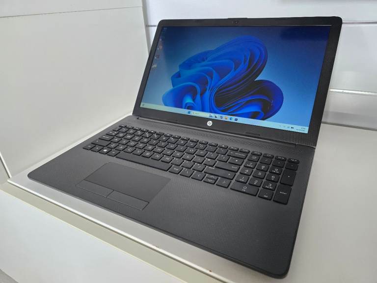 HP 255 G7 15inch laptop 8GB Ram, Windows 11
