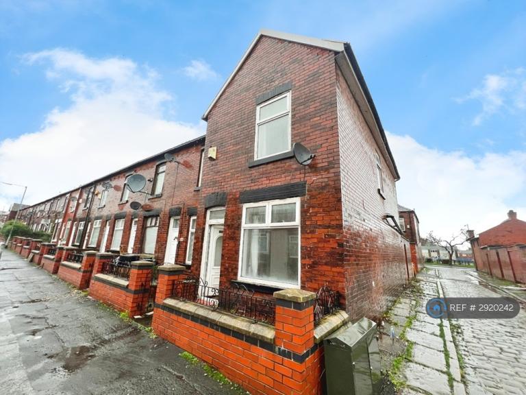 2 bedroom house in Beverley Road, Bolton, BL1 (2 bed) (#2920242)