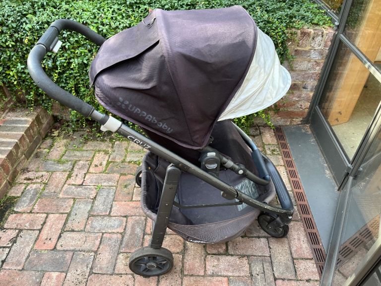 Uppababy Cruz push chair