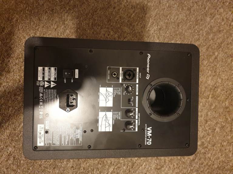 Pioneer vm70 monitor speaker 