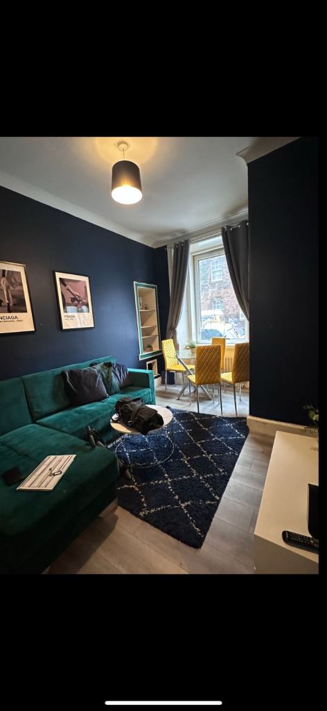 Albion Place main entrance property - newly done kitchen and bathroom