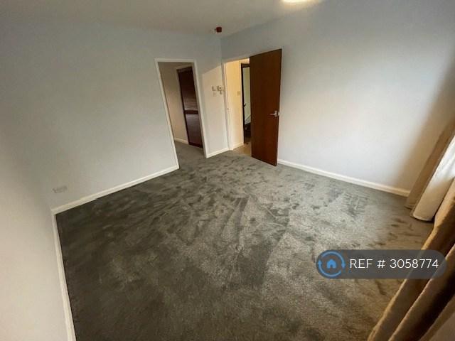 1 bedroom flat in Newport, Lincoln, LN1 (1 bed) (#3058774)