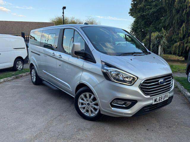 2019 Ford Tourneo Custom 2.0 320 EcoBlue Titanium L2 Euro 6 (s/s) 5dr MPV Diesel Manual