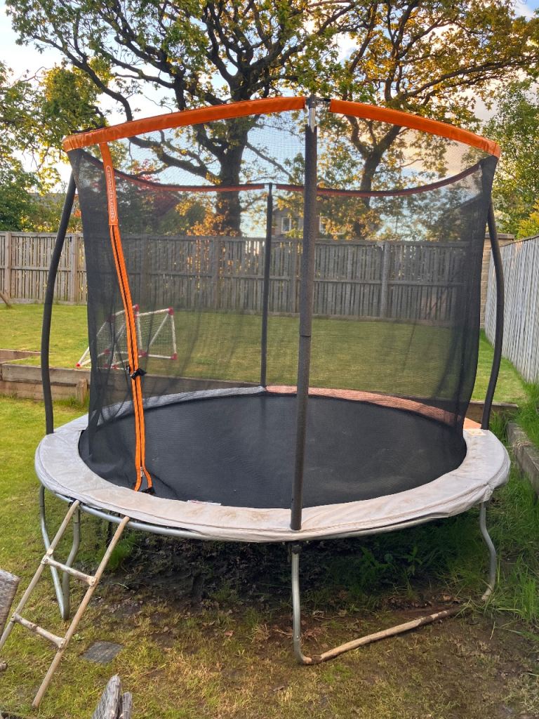Sports power 10ft kids trampoline with enclousre