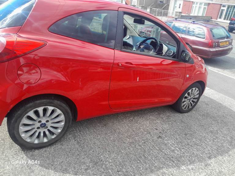 Ford, KA, Hatchback, 2013, Manual, 1242 (cc), 3 doors