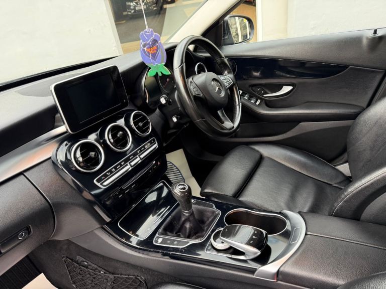 Mercedes-Benz, C CLASS, Saloon, 2016, Manual, 2143 (cc), 4 doors