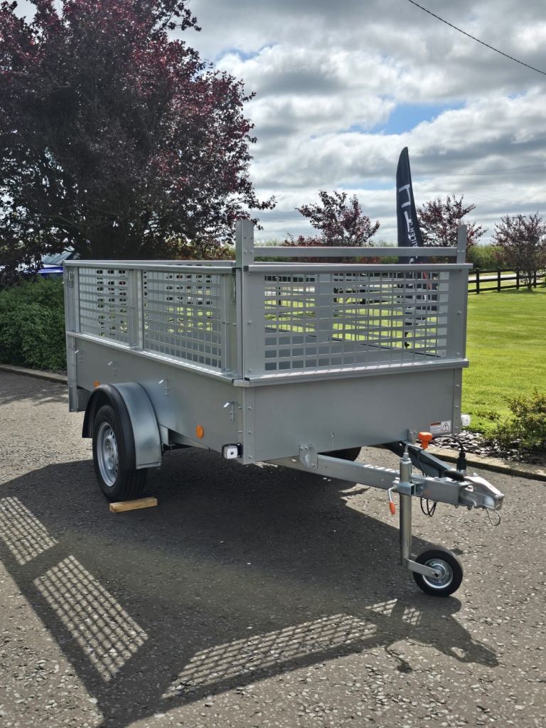 Car Trailer (Broniss) - 7 x 4 - 1 Years Warranty