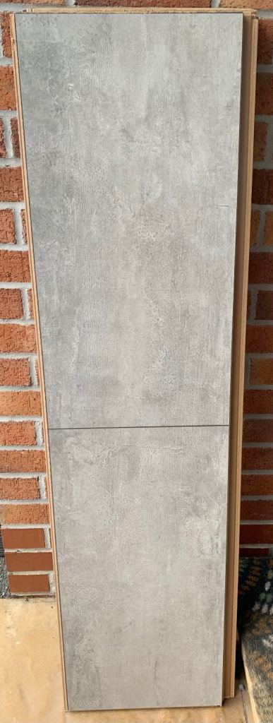Laminate flooring 